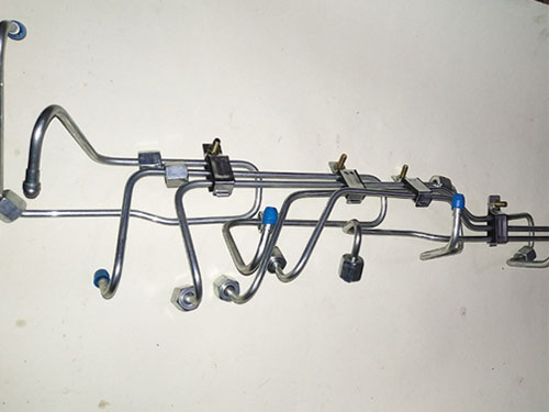 發(fā)動(dòng)機(jī)高壓油管